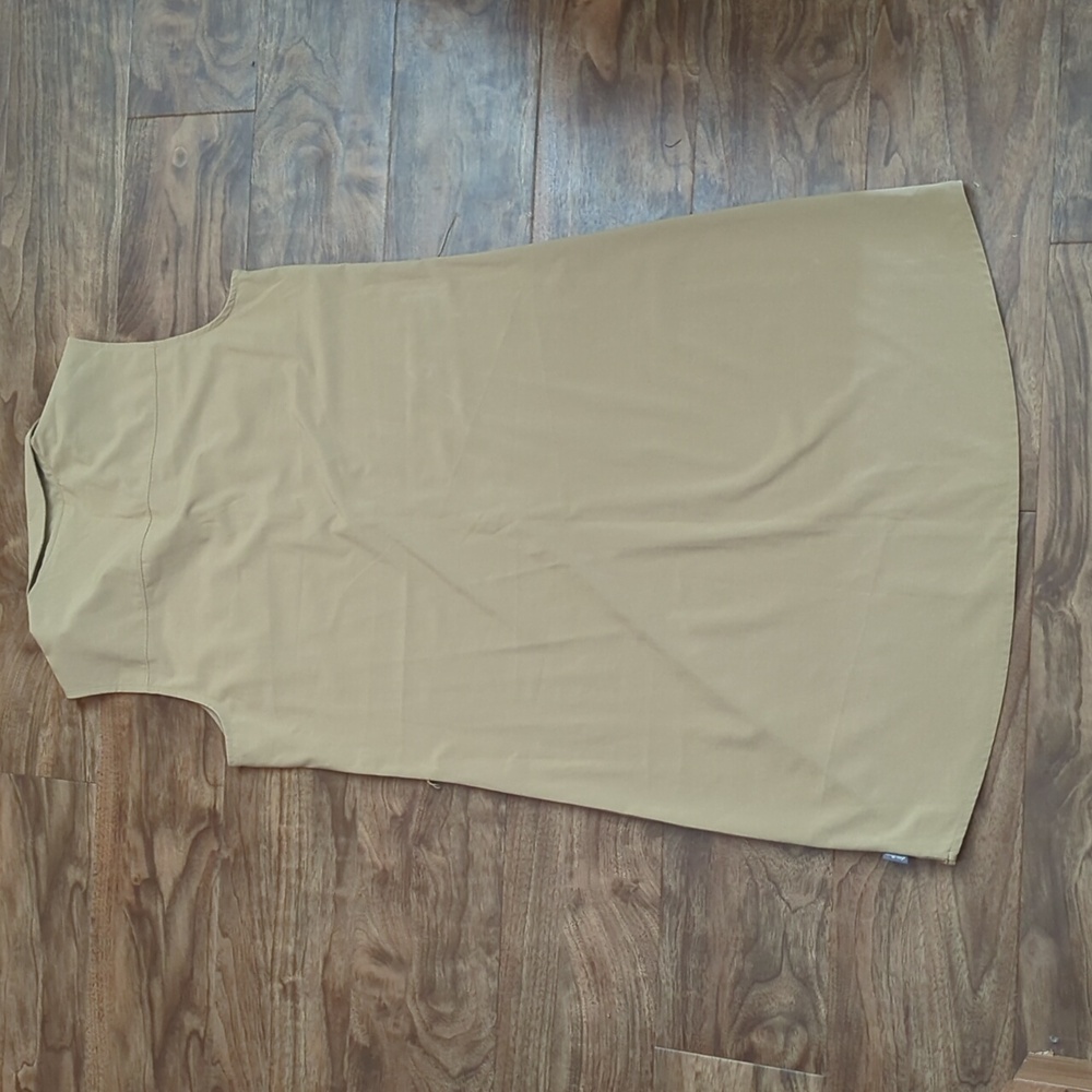 Eddie Bauer Travex Dress - Picture 2 of 7